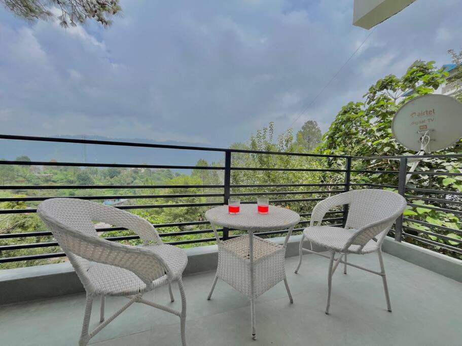 Apartmán Host Jatin Kasauli Crest 7O1827O7O3 Exteriér fotografie