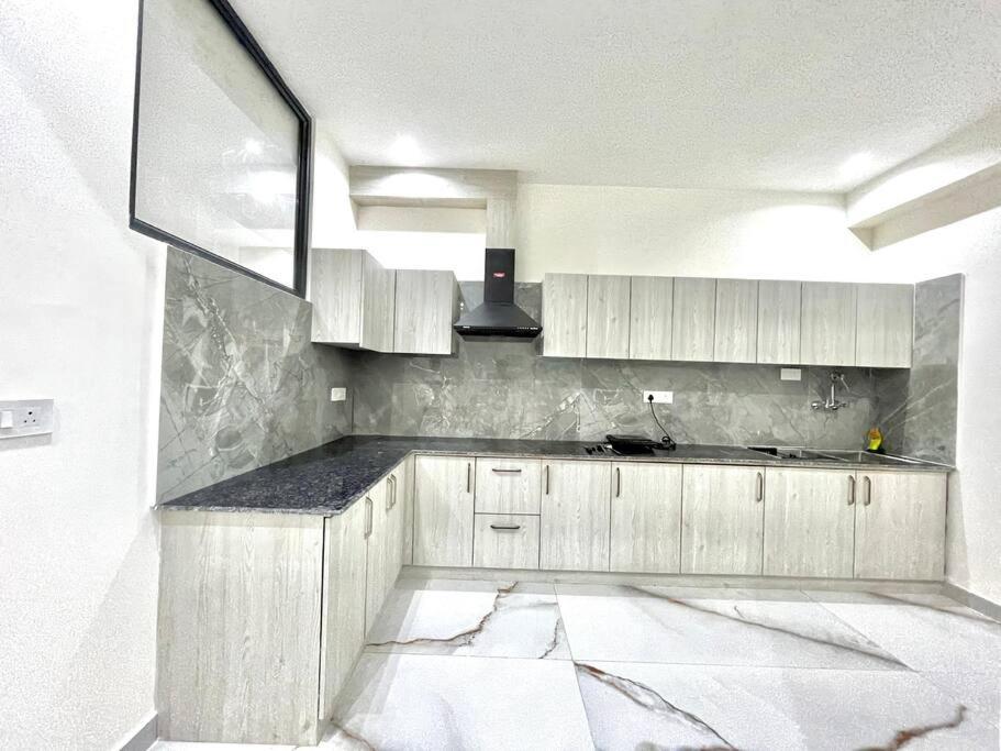 Apartmán Host Jatin Kasauli Crest 7O1827O7O3 Exteriér fotografie